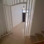 Independiente En Apartamento